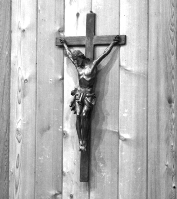 crucifix1